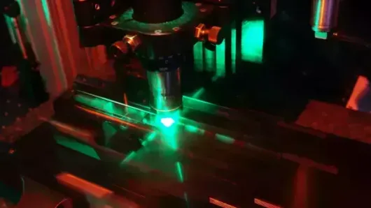 A writing laser in a laboratory of the Institute for Applied Physics.