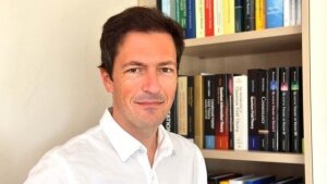 Prof. Stefan Flörchinger
