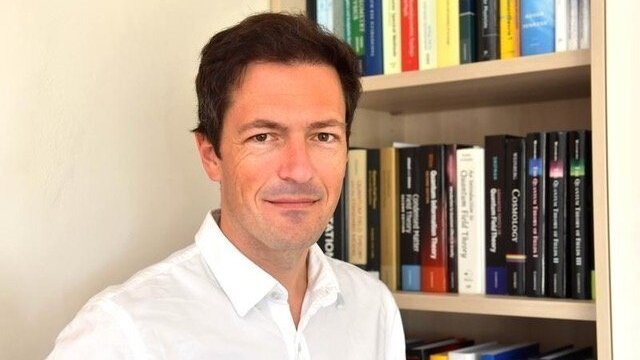 Prof. Stefan Flörchinger